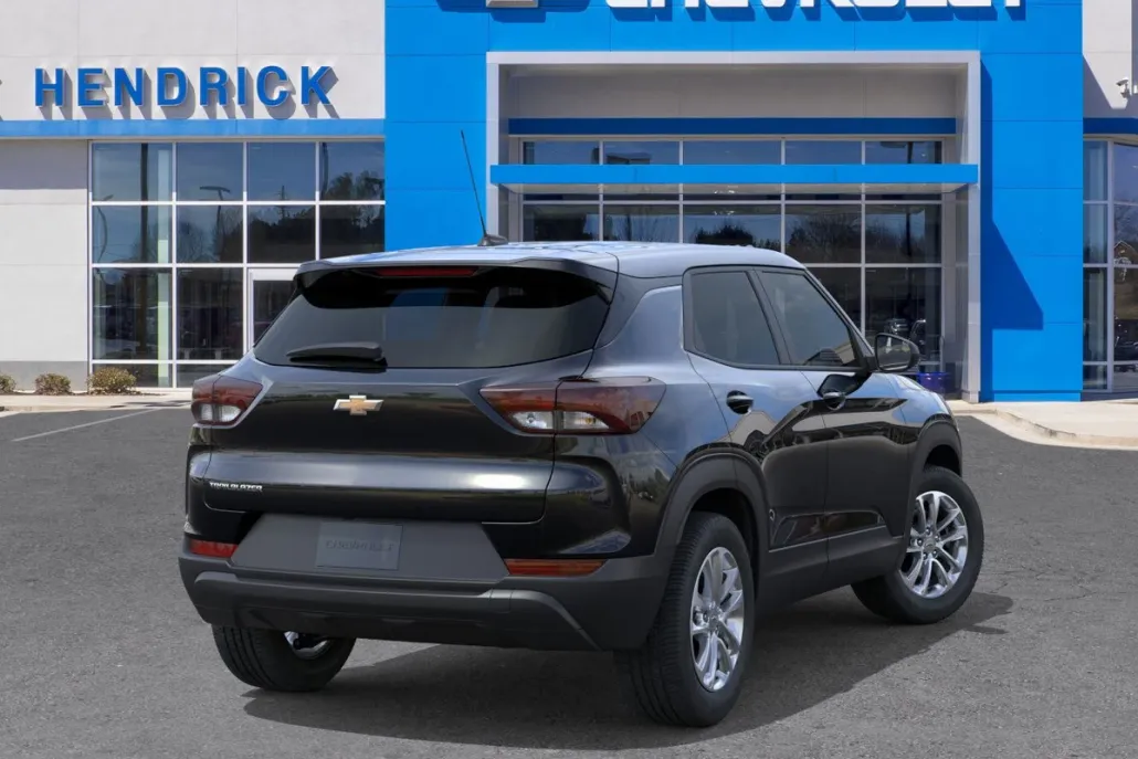 2026 Chevrolet Trailblazer LS photo 1