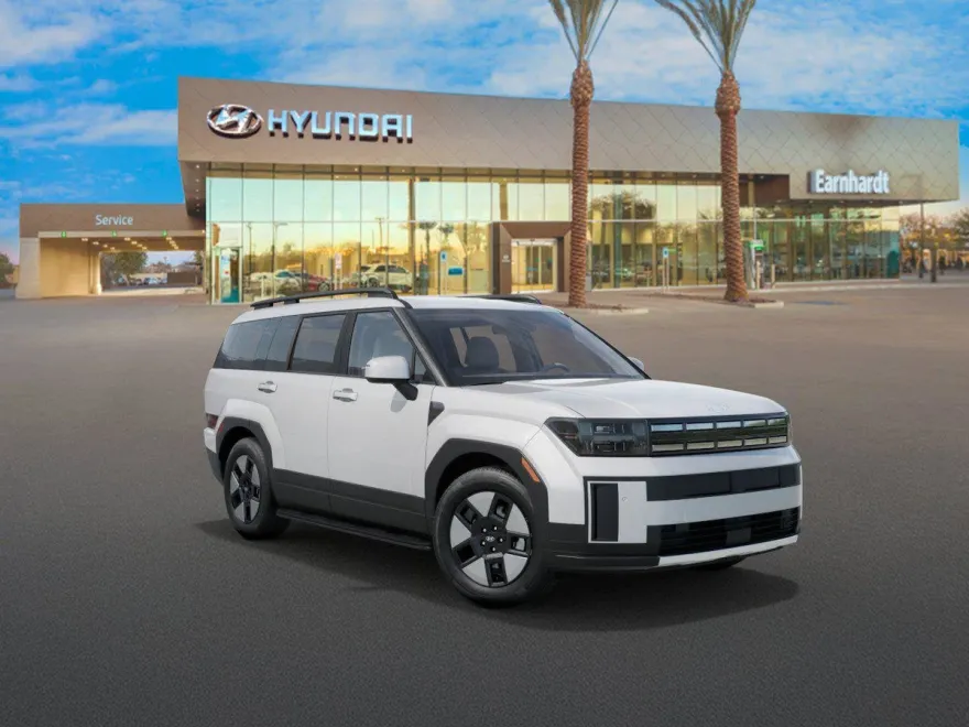 2025 Hyundai Santa Fe SEL photo 1