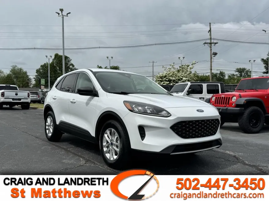 2022 Ford Escape SE photo 1