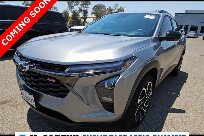 2024 Chevrolet Trax photo 1