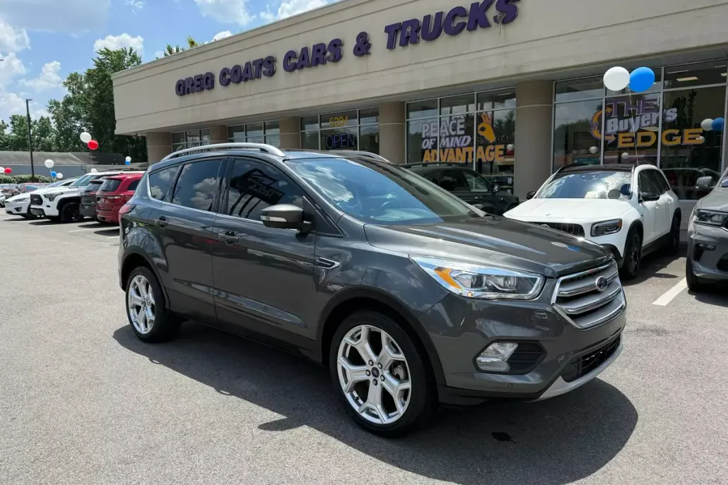 2019 Ford Escape Titanium photo 1