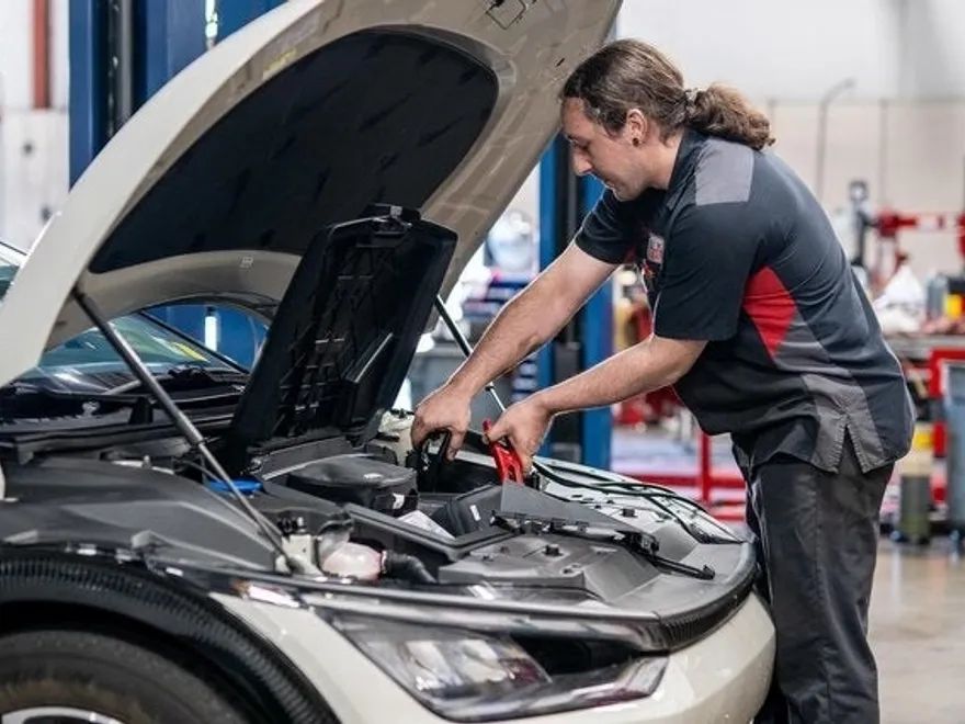 2023 Kia Sportage Hybrid EX photo 1