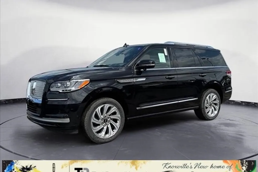 2024 Lincoln Navigator L Reserve photo 1