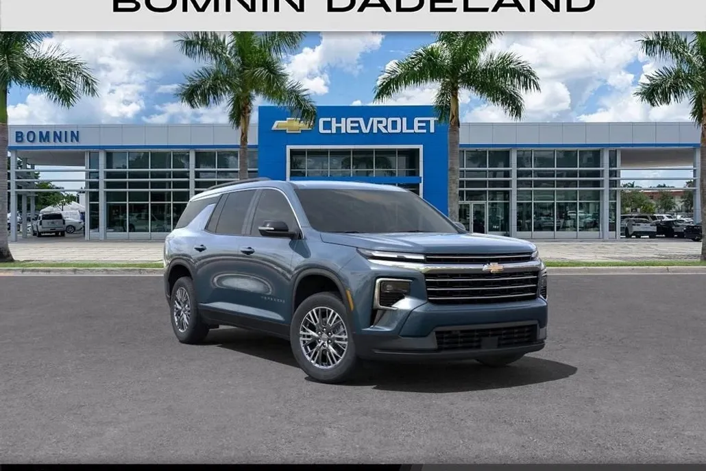 2025 Chevrolet Traverse photo 1