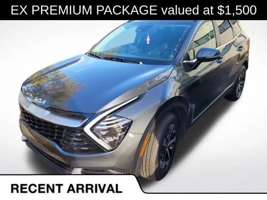 2024 Kia Sportage EX photo 1
