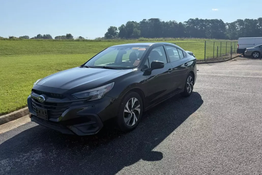 2023 Subaru Legacy Premium photo 1