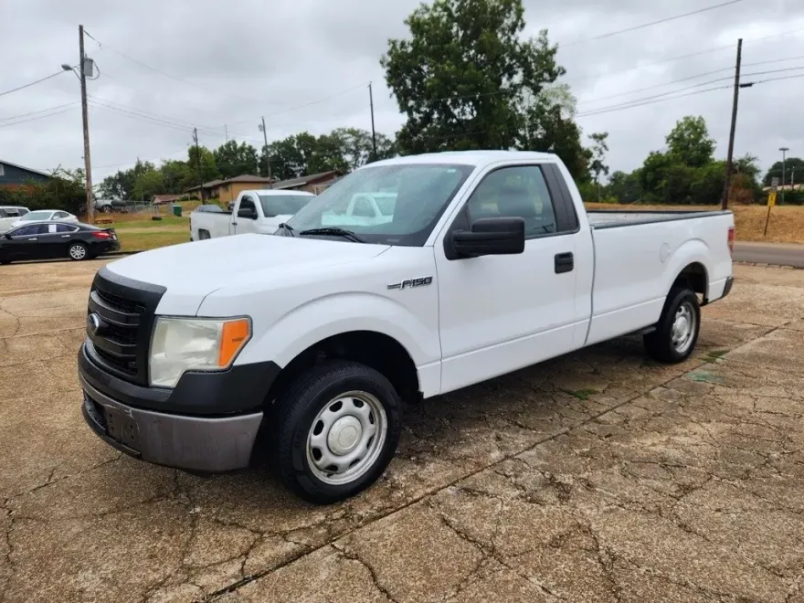 2014 Ford F-150 XL photo 1