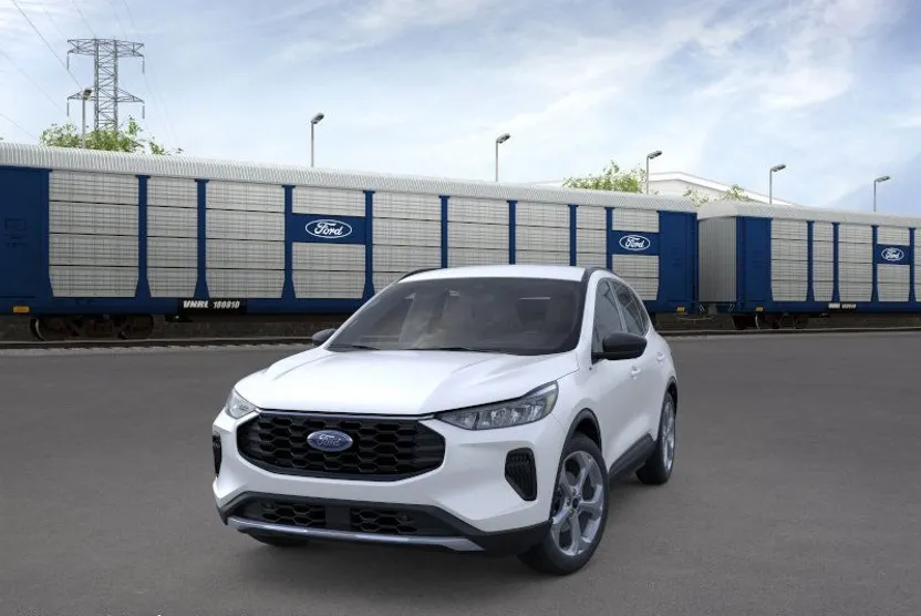 2026 Ford Escape ST-Line photo 1