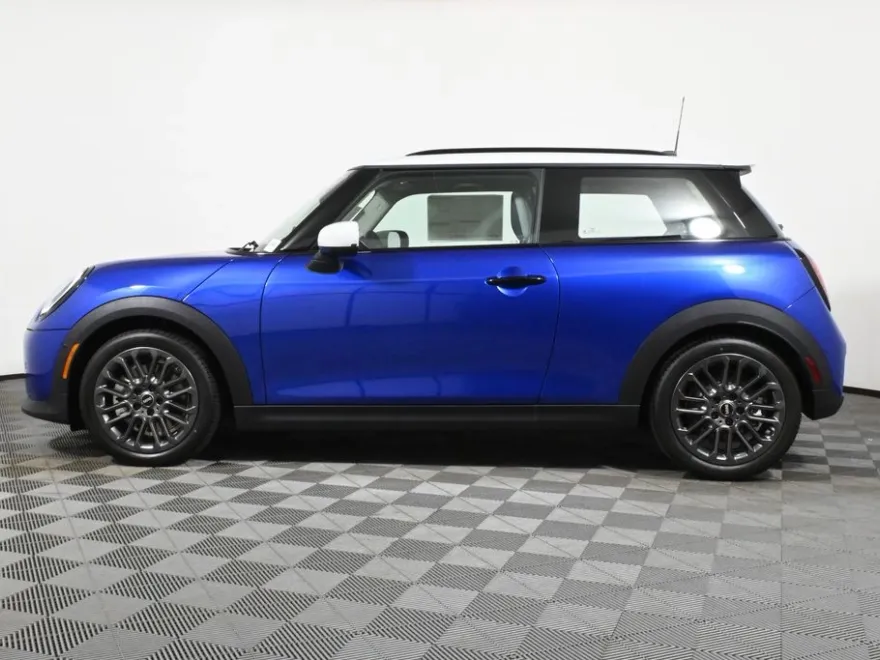 2025 Mini Cooper S Hardtop 2 Door photo 1
