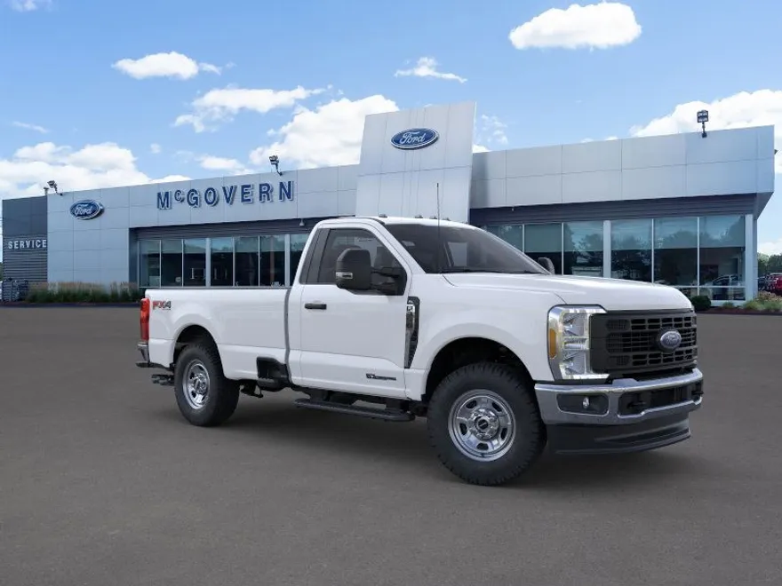 2025 Ford F-350 XL photo 1