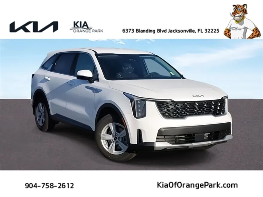2025 Kia Sorento LX photo 1