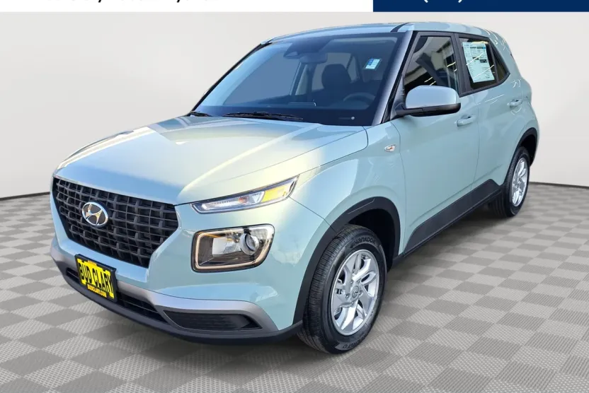 2026 Hyundai Venue SE photo 1