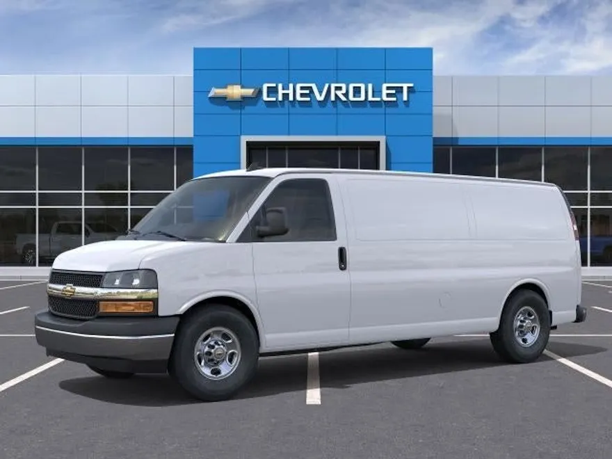 2025 Chevrolet Express Cargo 2500 Base photo 1