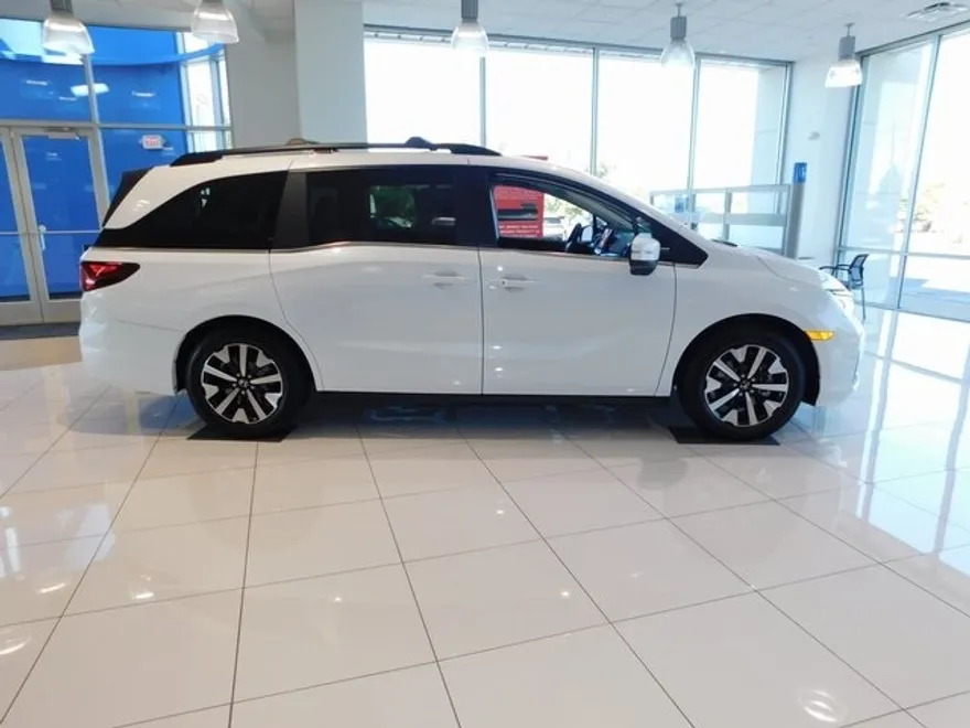 2026 Honda Odyssey EX-L photo 1