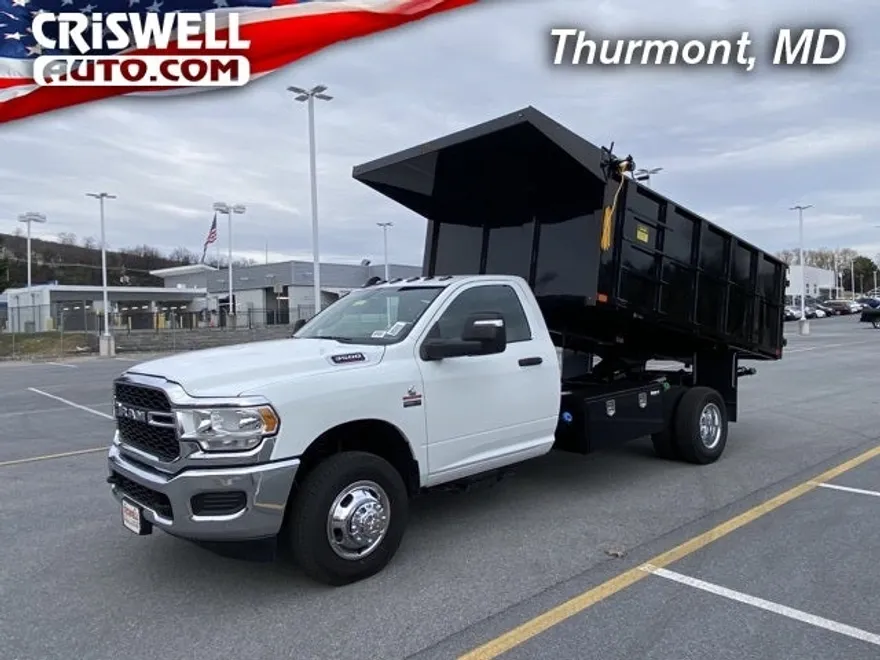 2024 Ram 3500 Tradesman photo 1