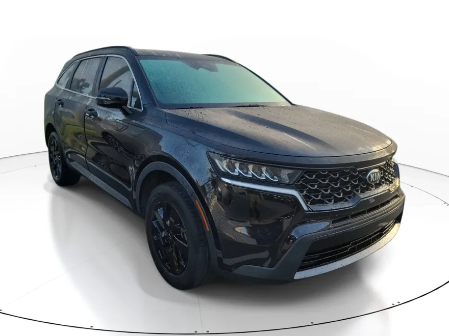 2021 Kia Sorento S photo 1
