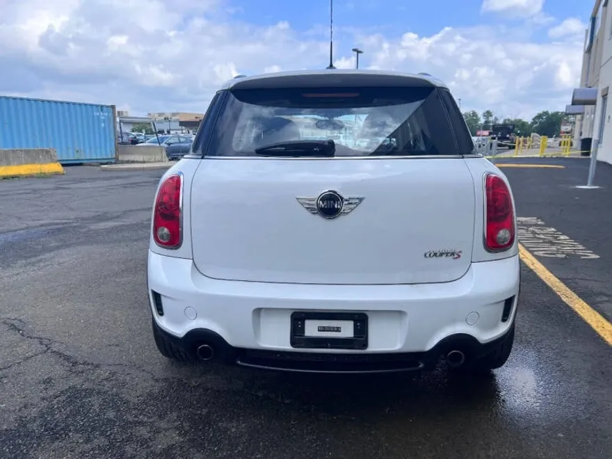 2012 Mini Countryman S ALL4 photo 1