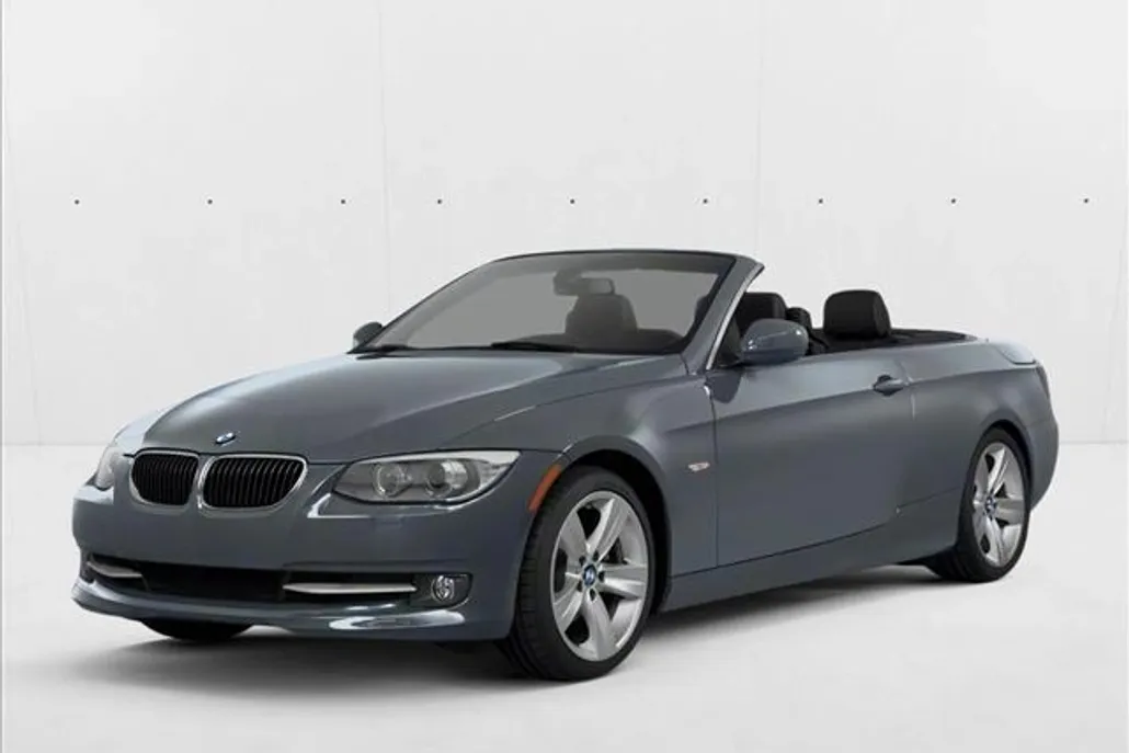2011 Bmw 335i 3-Series photo 1