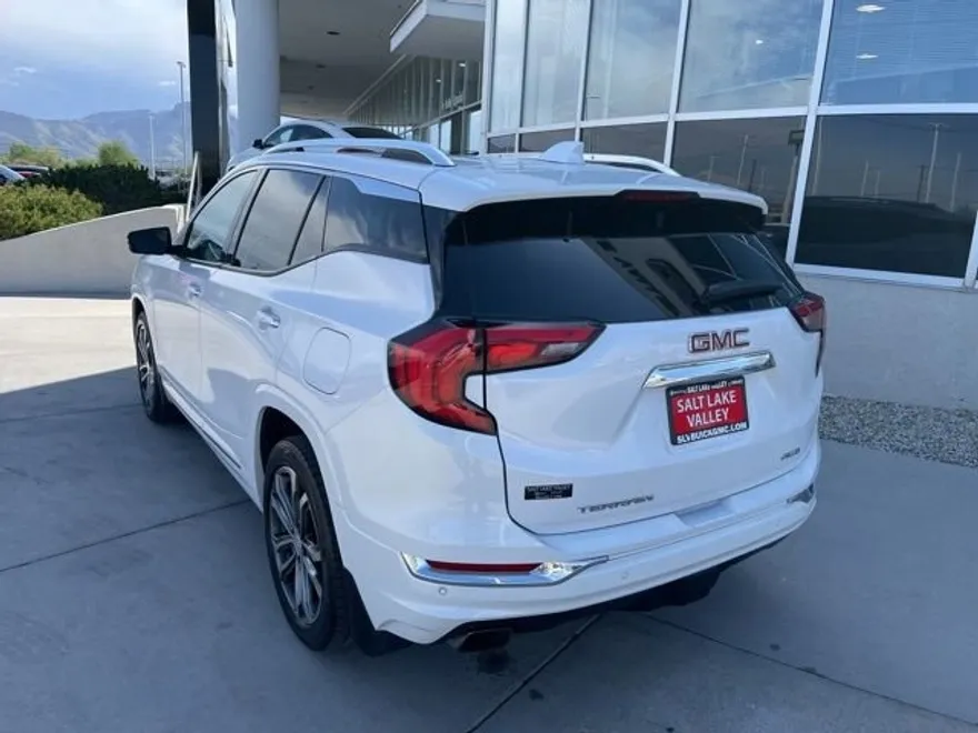 2020 Gmc Terrain Denali photo 1