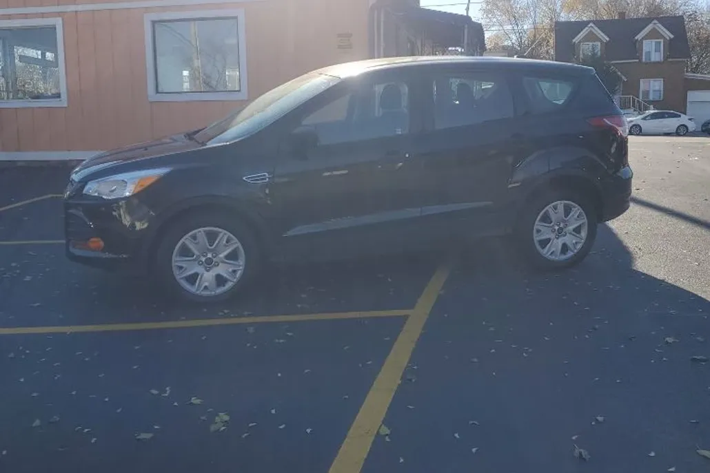 2015 Ford Escape Titanium photo 1
