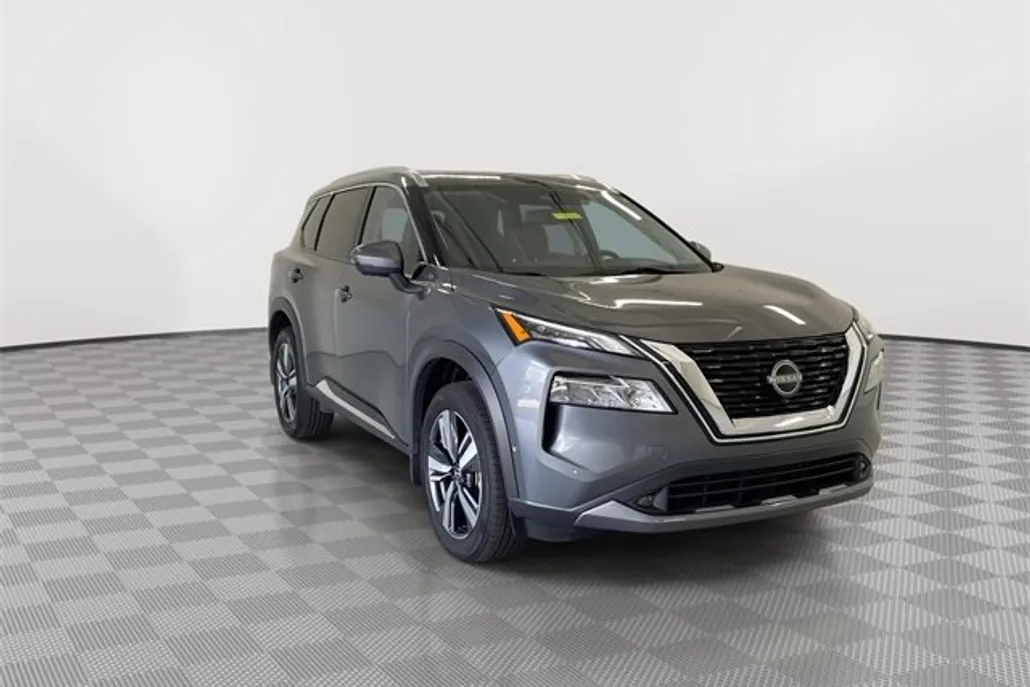 2022 Nissan Rogue SL photo 1