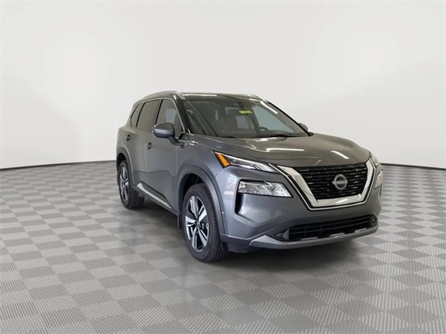 2022 Nissan Rogue SL photo 1
