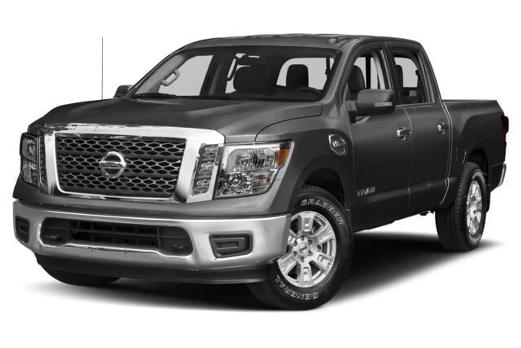 2018 Nissan Titan SV photo 1