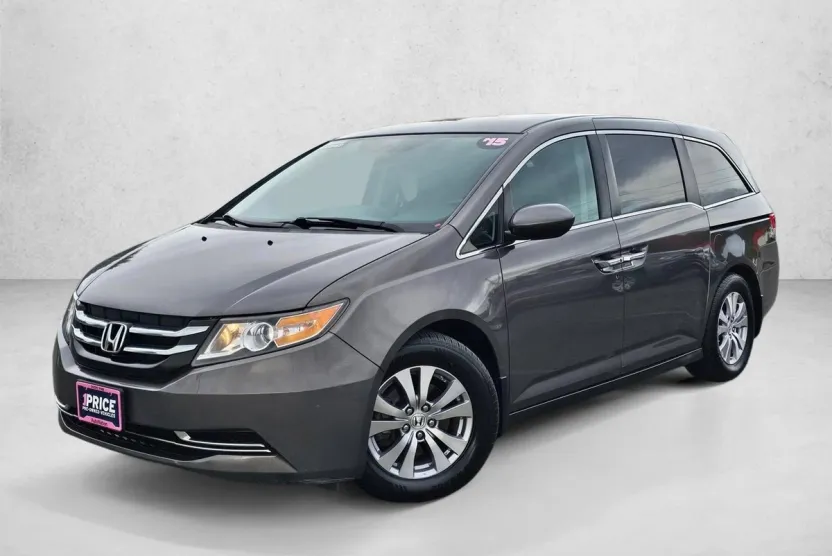 2015 Honda Odyssey EX photo 1