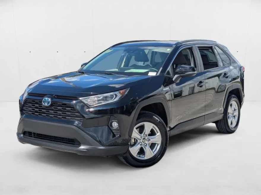 2021 Toyota RAV4 Hybrid XLE photo 1