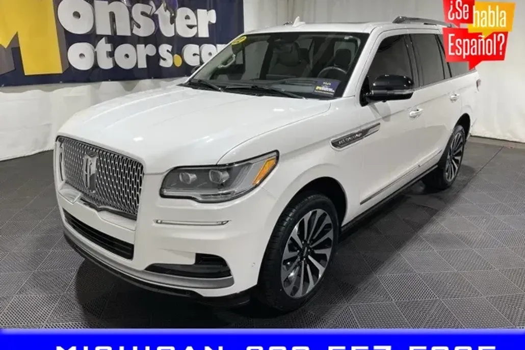 2022 Lincoln Navigator Reserve photo 1