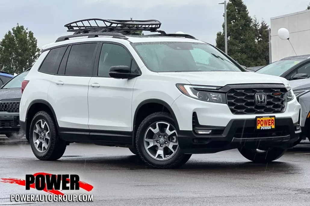 2022 Honda Passport TrailSport photo 1