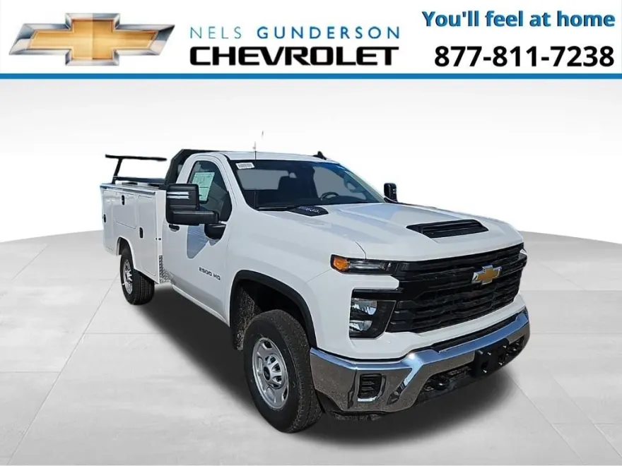 2024 Chevrolet Silverado 2500HD photo 1