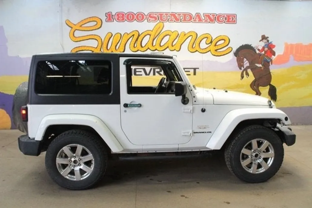 2013 Jeep Wrangler Sahara photo 1