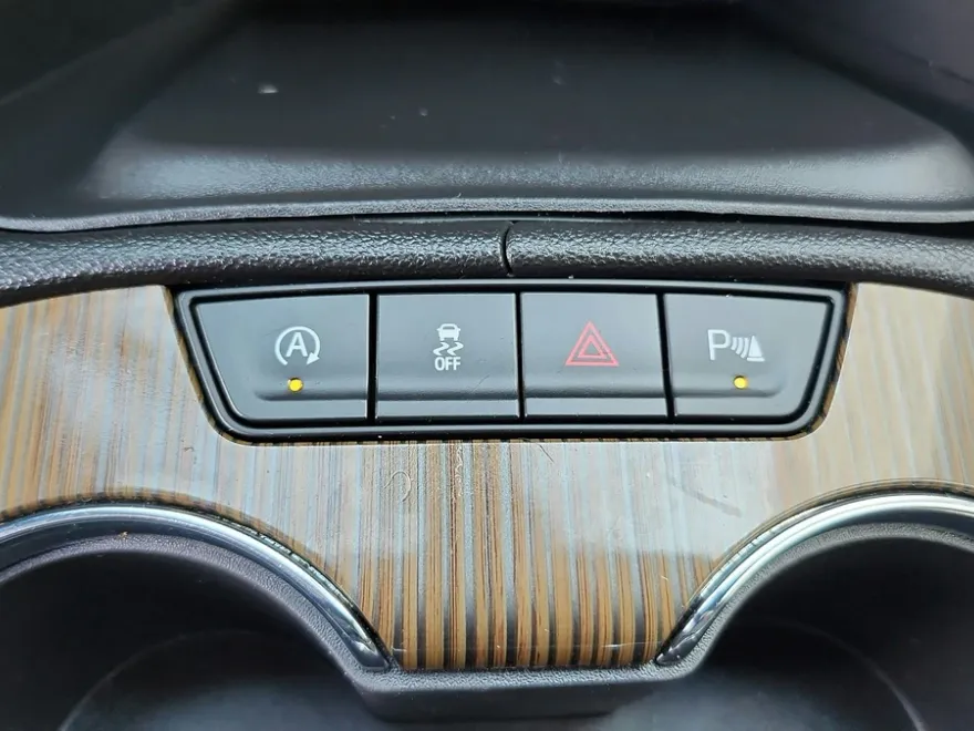 2023 Gmc Acadia SLE photo 1