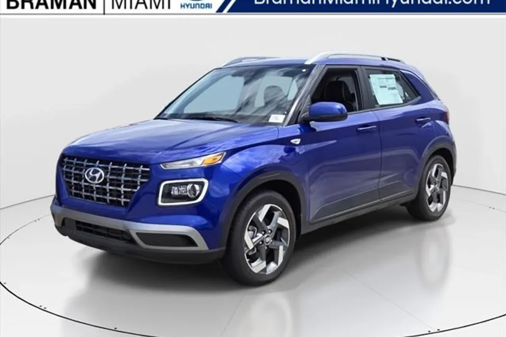 2024 Hyundai Venue Limited photo 1