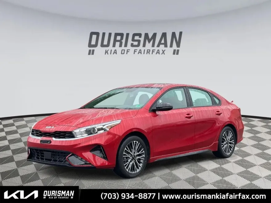 2024 Kia Forte GT-Line photo 1