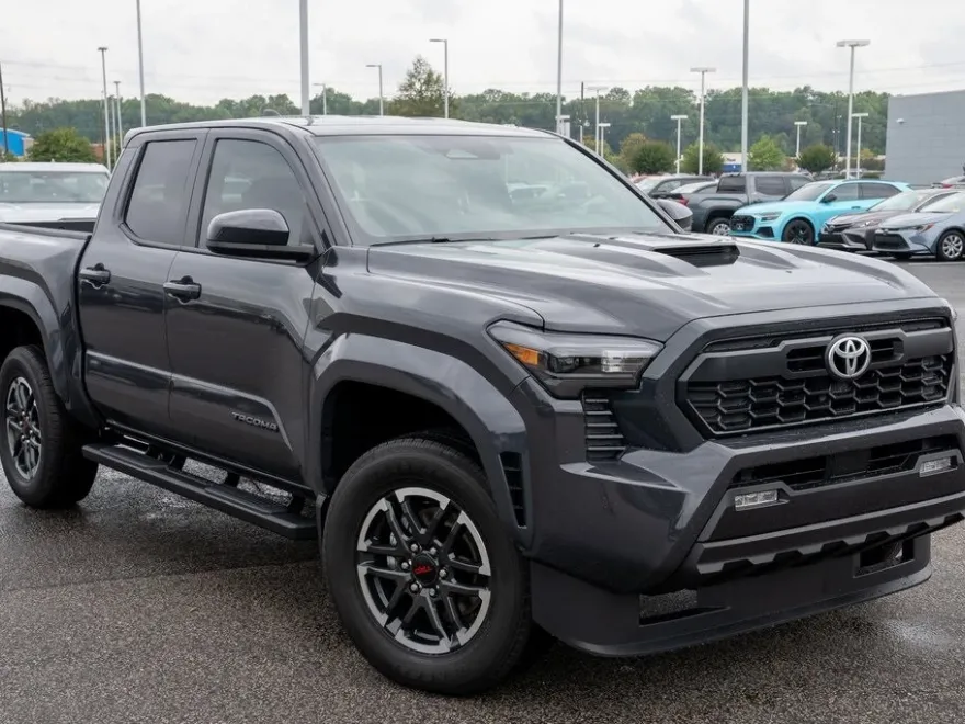 2025 Toyota Tacoma TRD Sport Double Cab photo 1