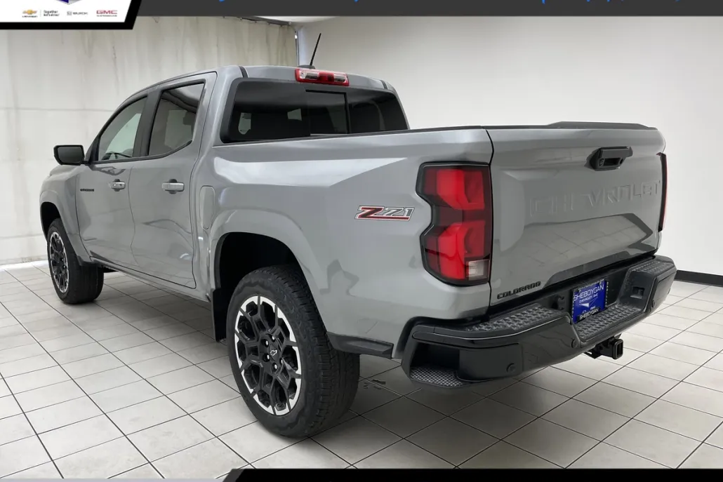 2026 Chevrolet Colorado Z71 photo 1