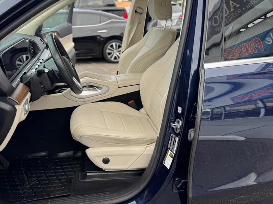 2021 Mercedes Benz GLE 350 4MATIC photo 1