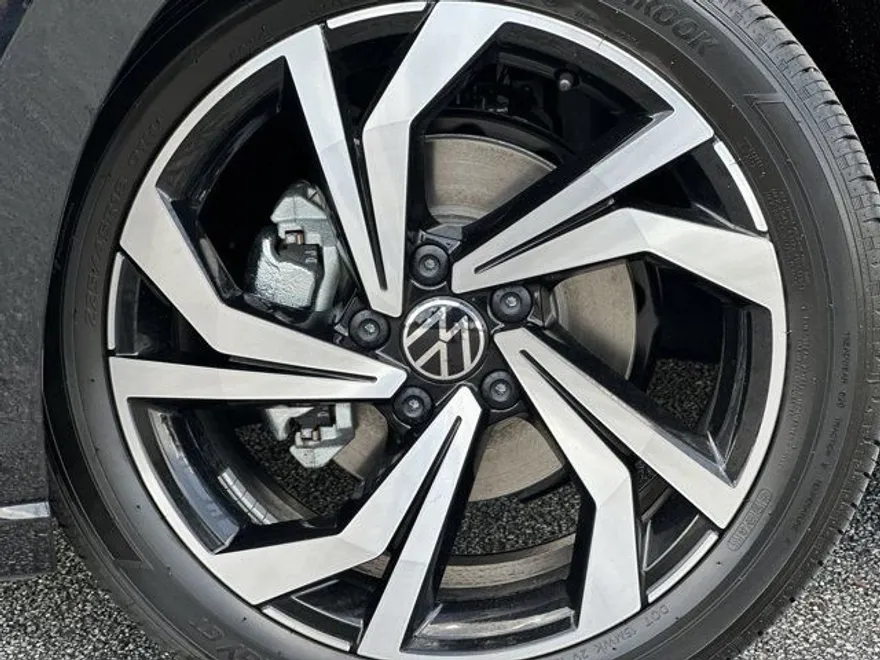 2025 Volkswagen Jetta 1.5T SEL photo 1