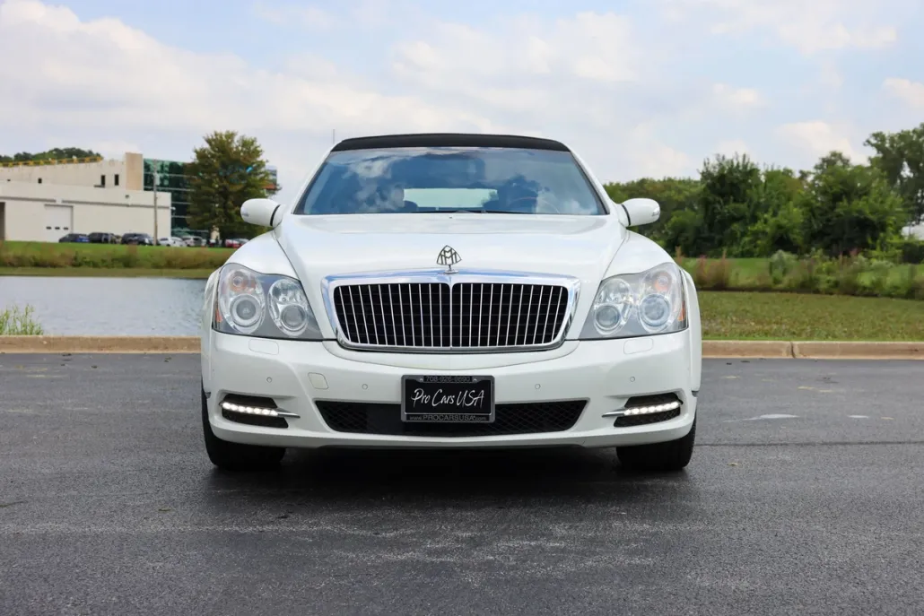 2004 Maybach 57 photo 1