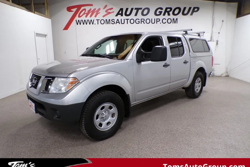 2014 Nissan Frontier S photo 1