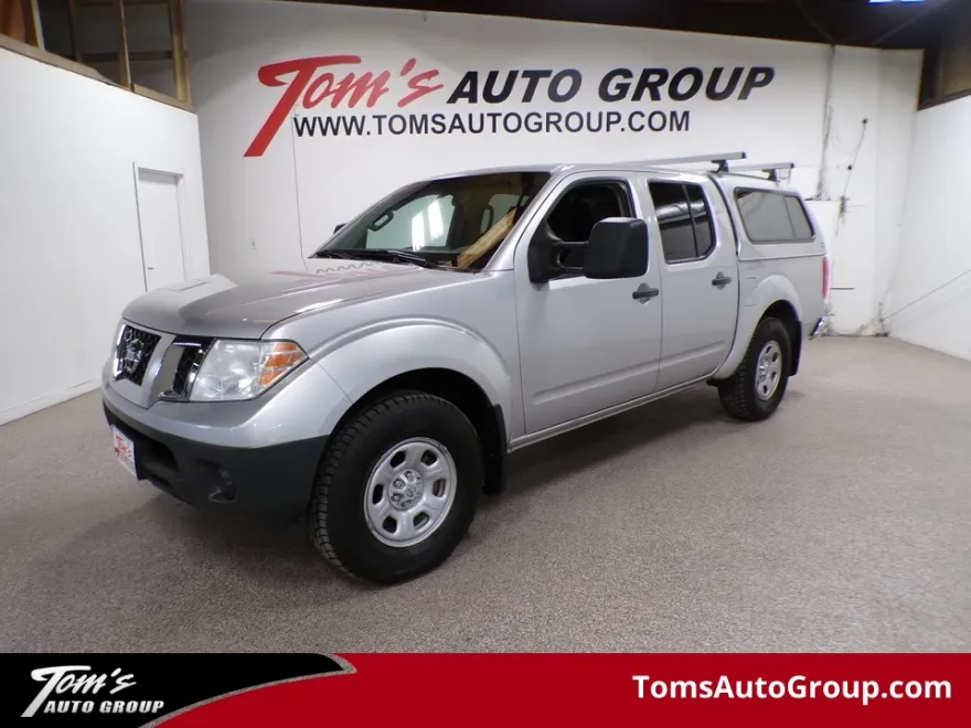 2014 Nissan Frontier S photo 1