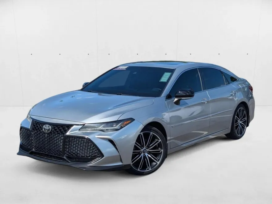 2020 Toyota Avalon Touring photo 1