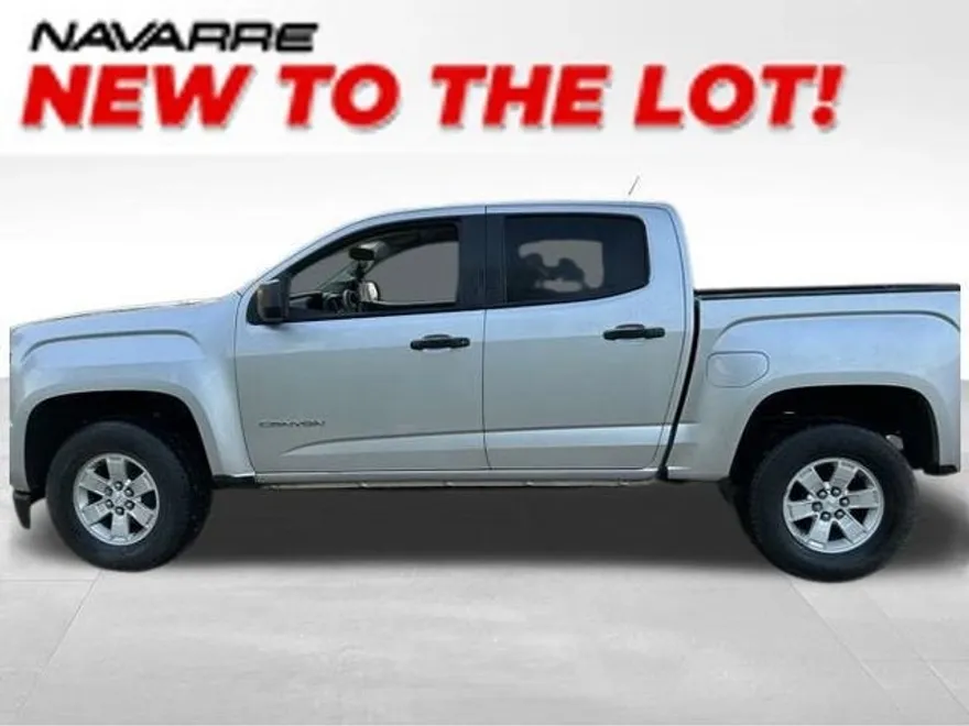 2016 Gmc Canyon LE photo 1
