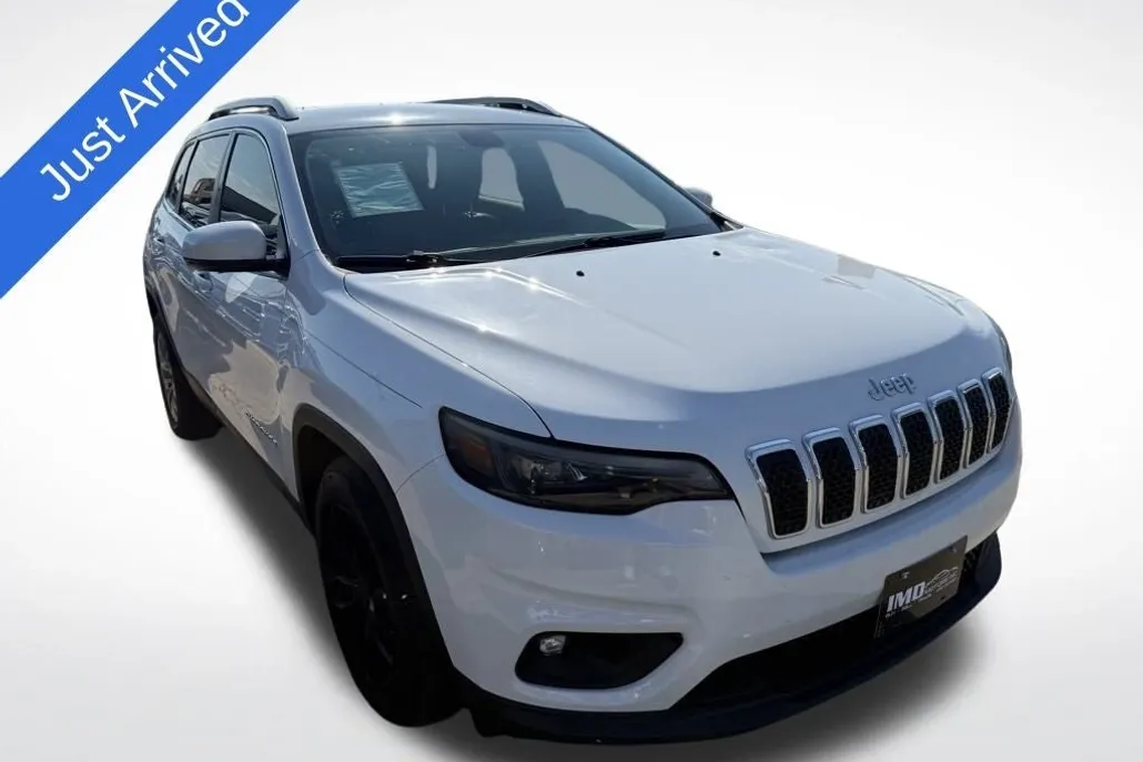 2019 Jeep Cherokee Latitude photo 1