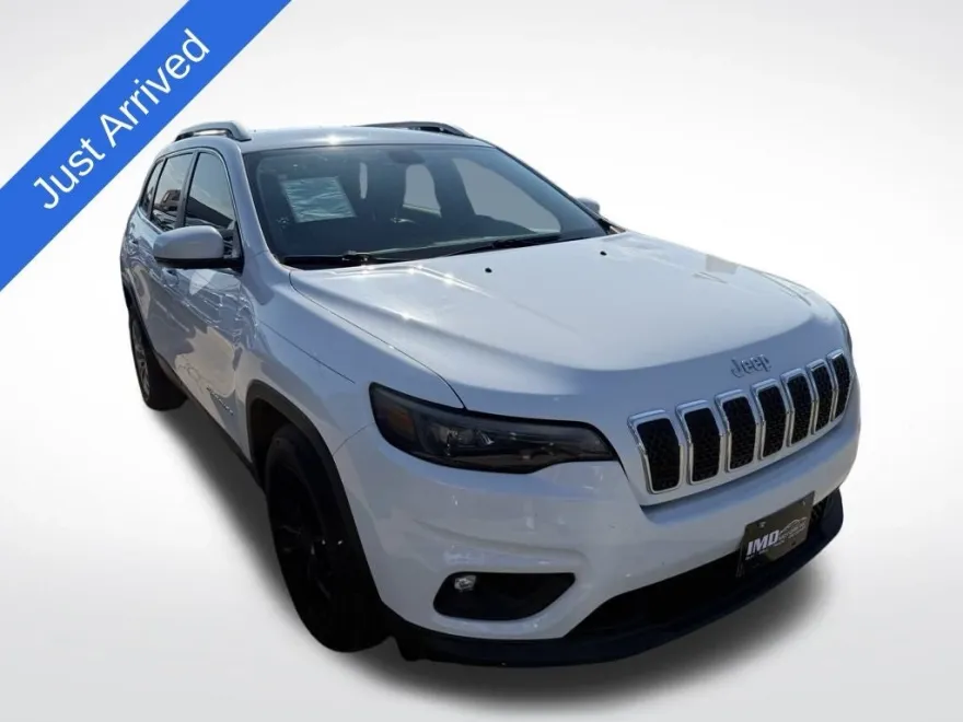 2019 Jeep Cherokee Latitude photo 1
