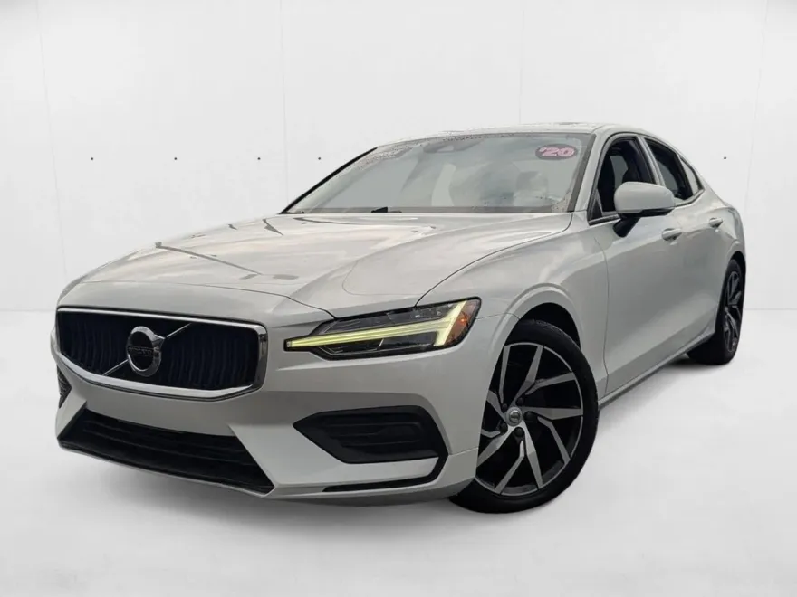 2020 Volvo S60 Momentum photo 1