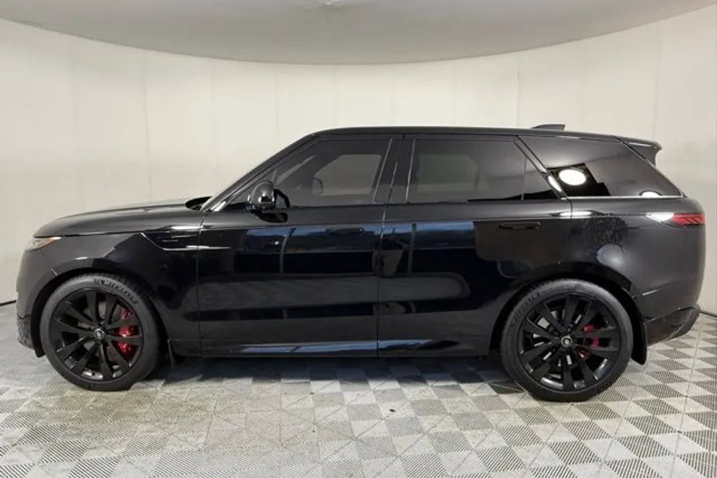 2023 Land Rover Range Rover Sport P530 First Edition photo 1