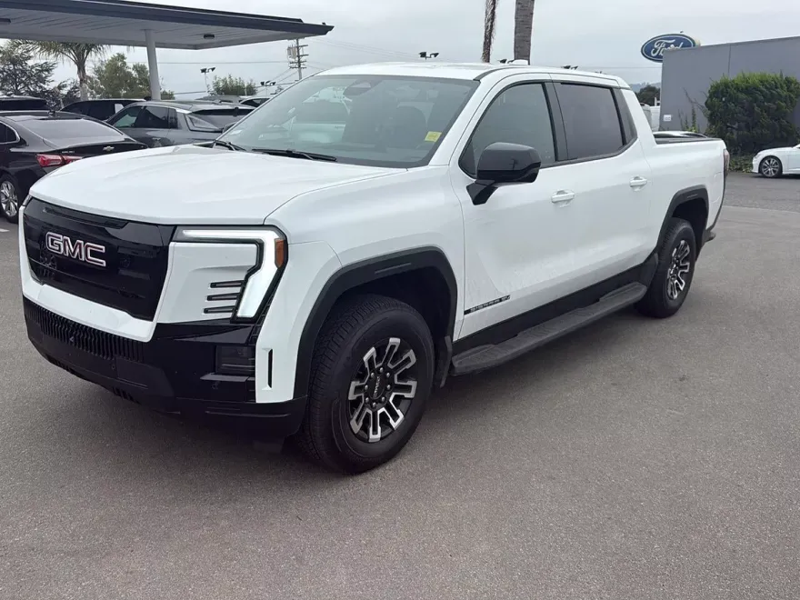 2026 Gmc Sierra Elevation photo 1